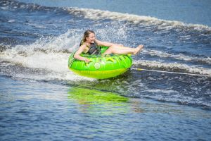 waterski-tubes-kiwi-action1